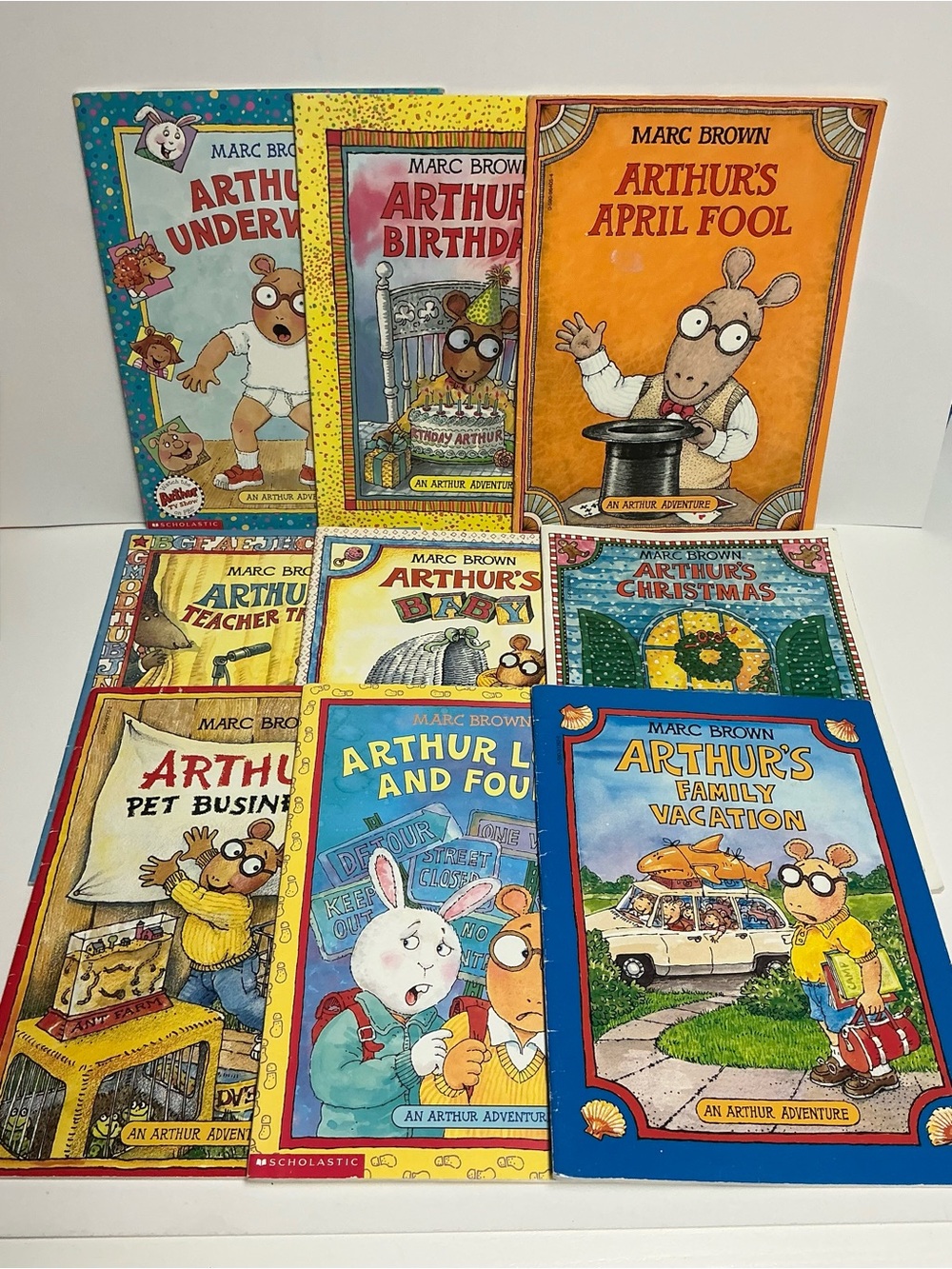 Arthur Book Collection - Marc Brown- Set of 9 Paperback Books - PBS Kids